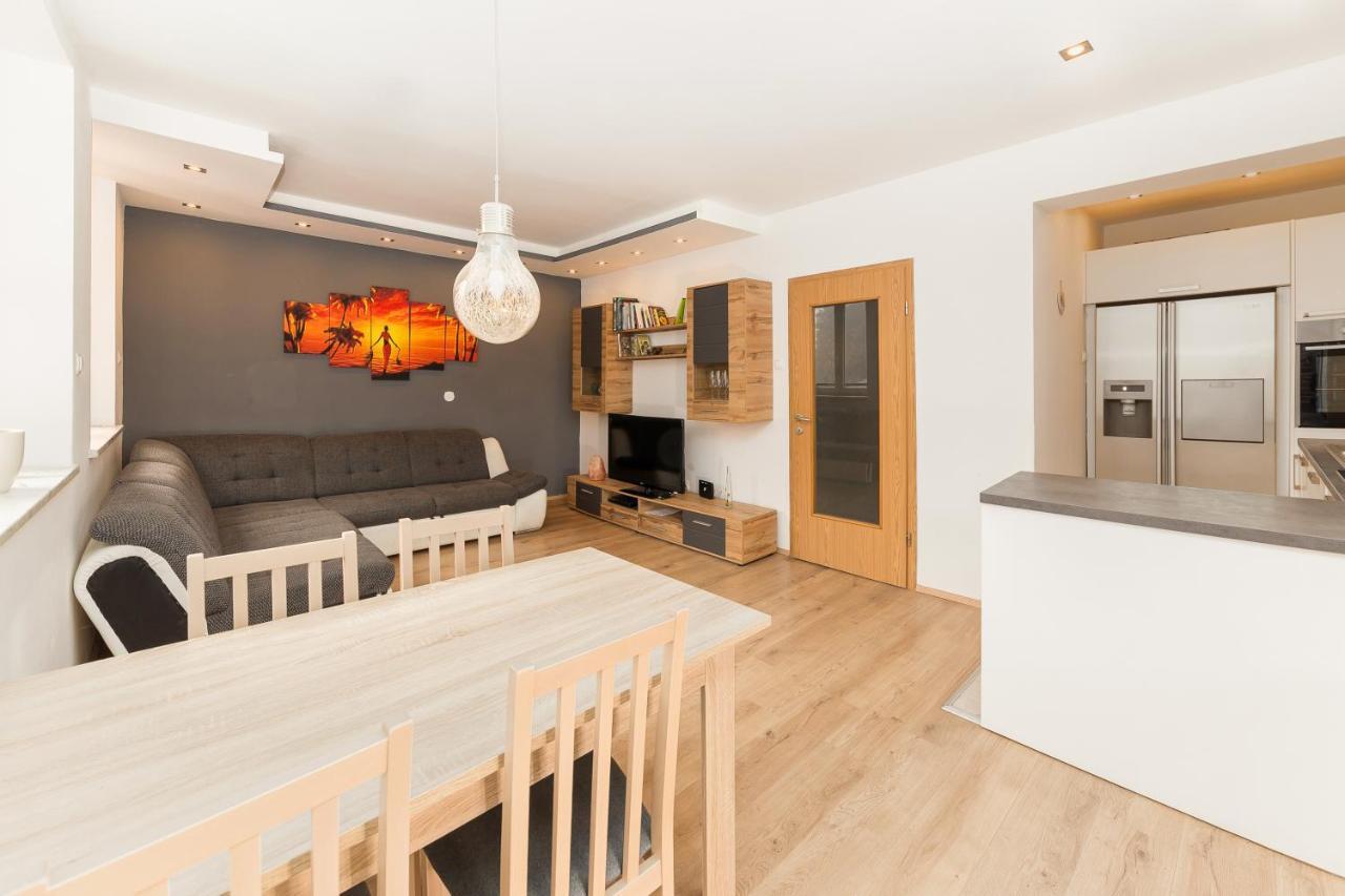 Apartma Jelendol Tržič Dış mekan fotoğraf